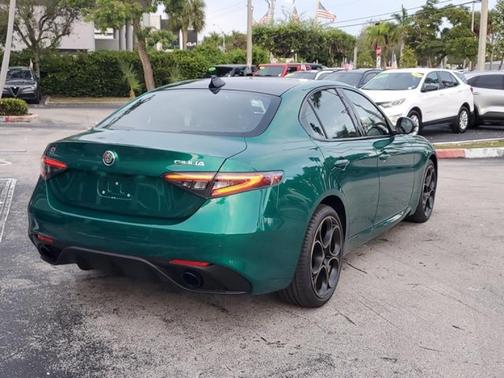 2025 Alfa Romeo Giulia Intensa AWD