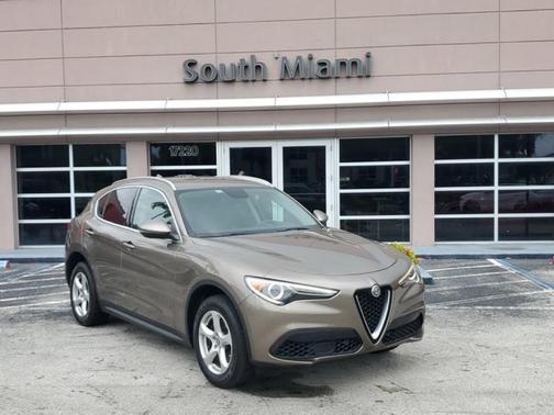 2019 Alfa Romeo Stelvio Base