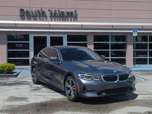 2020 BMW 330 i