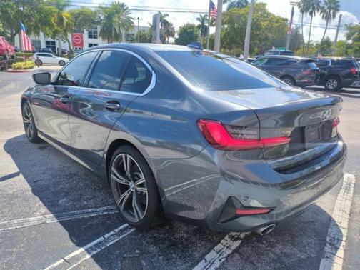 2020 BMW 330 i