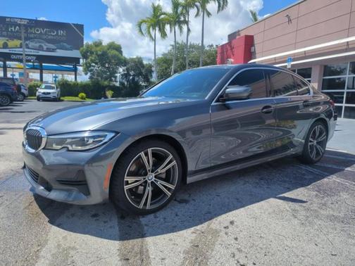 2020 BMW 330 i