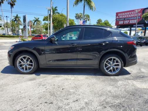 2018 Alfa Romeo Stelvio Ti