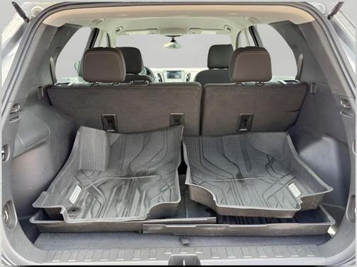 Sterling Gray Metallic 2024 Chevrolet Equinox LS