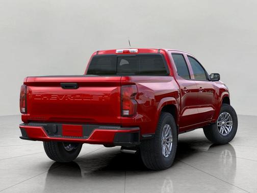 Radiant Red Tintcoat 2026 Chevrolet Colorado LT