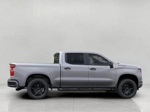 Sterling Gray Metallic 2026 Chevrolet Silverado 1500 Custom