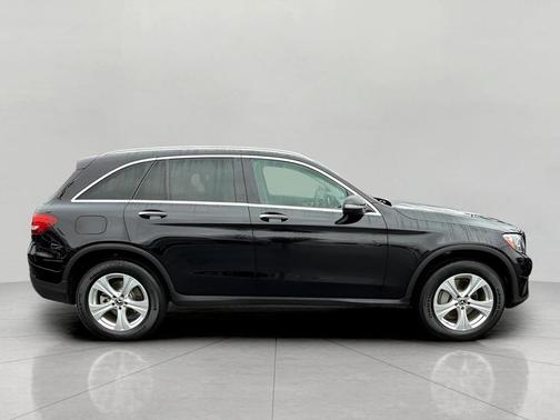 2017 Mercedes-Benz GLC 300 4MATIC