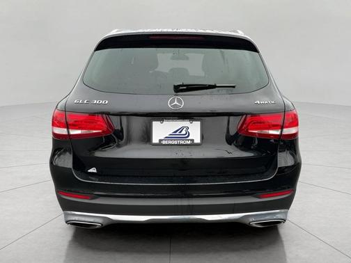 2017 Mercedes-Benz GLC 300 4MATIC