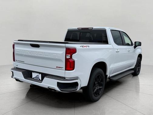 Summit White 2025 Chevrolet Silverado 1500 RST