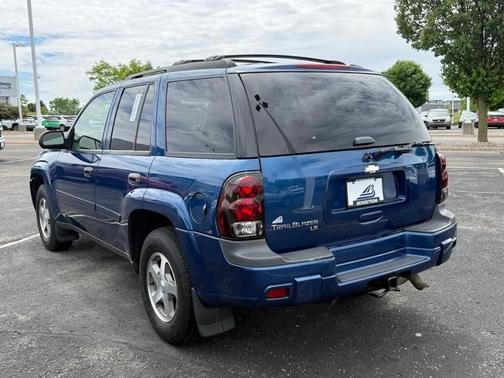 Superior Blue Metallic 2006 Chevrolet Trailblazer LS