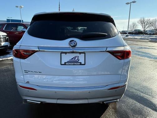2024 Buick Enclave Essence AWD