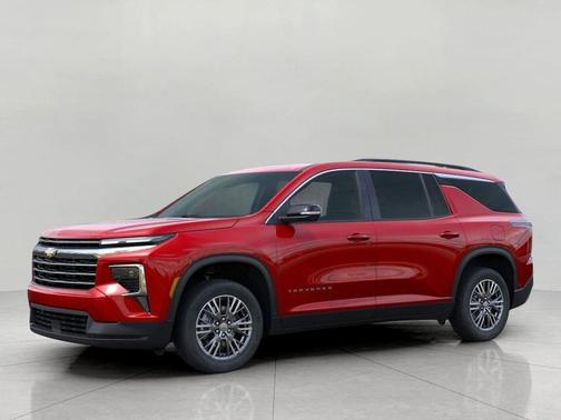Radiant Red Tintcoat 2026 Chevrolet Traverse LT
