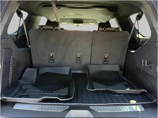 2022 Chevrolet Suburban Premier