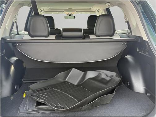 2017 Toyota RAV4 Hybrid Limited