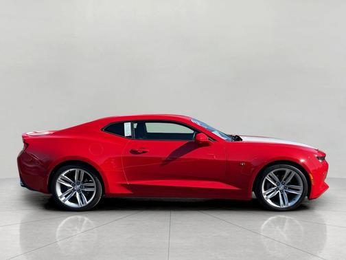 2017 Chevrolet Camaro 2LT