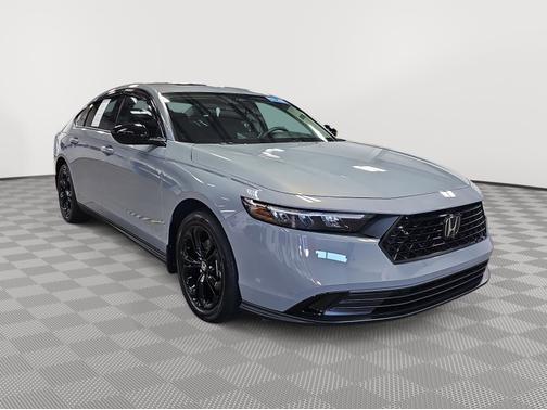Urban Gray Pearl 2025 Honda Accord