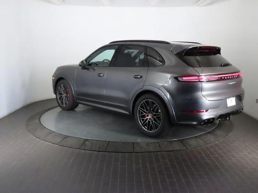 2026 Porsche Cayenne S