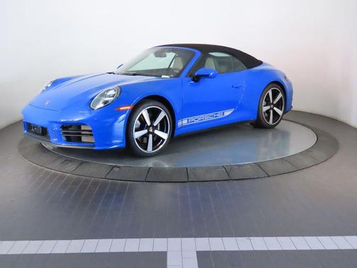 2025 Porsche 911 Carrera