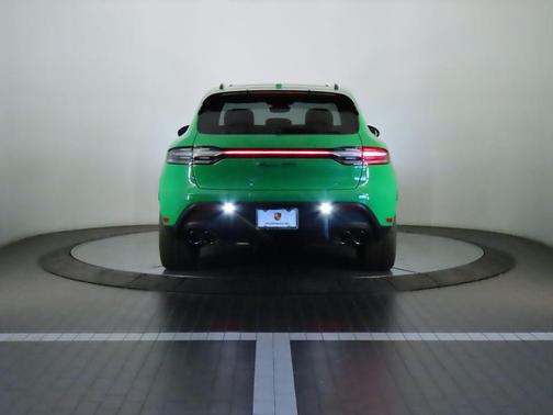 2025 Porsche Macan GTS