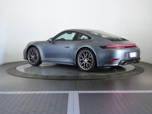 2025 Porsche 911 Carrera S