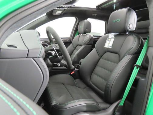 2026 Porsche Macan GTS