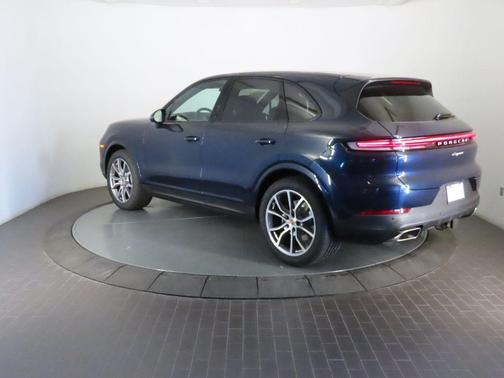 Blue Metallic 2026 Porsche Cayenne Base