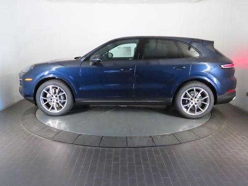 Blue Metallic 2026 Porsche Cayenne Base