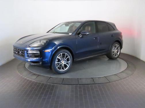 Blue Metallic 2026 Porsche Cayenne Base