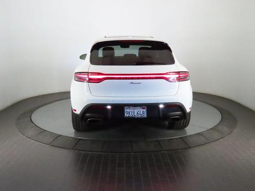 White 2024 Porsche Macan