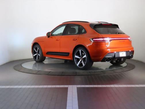 2025 Porsche Macan GTS