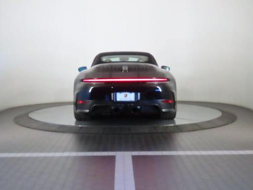 2025 Porsche 911 Carrera GTS
