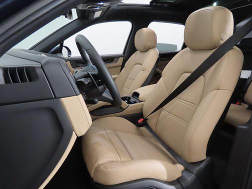 2026 Porsche Cayenne Cayenne E-Hybrid