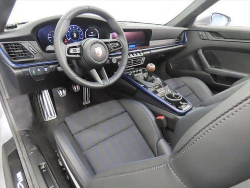 2026 Porsche 911 Carrera