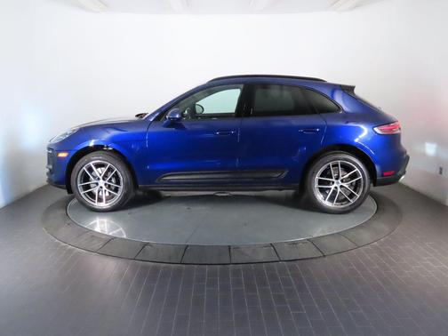 2024 Porsche Macan 