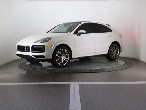 2022 Porsche Cayenne Cayenne