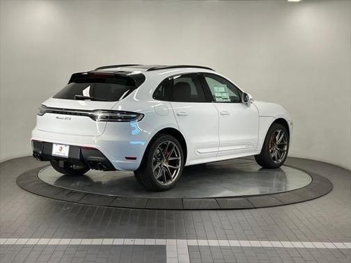 2026 Porsche Macan GTS