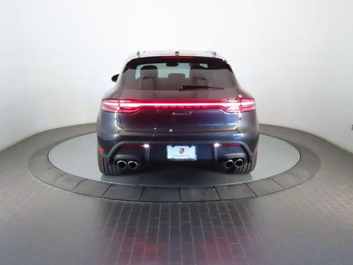 Volcano Grey Metallic 2026 Porsche Macan S