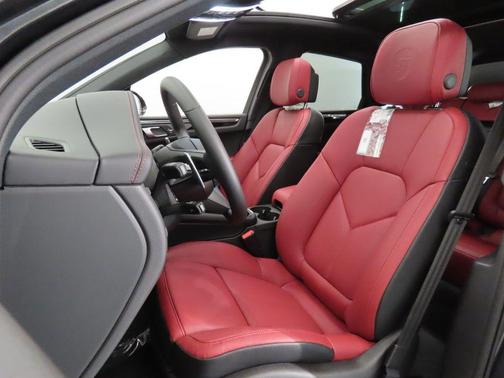 Volcano Grey Metallic 2026 Porsche Macan S