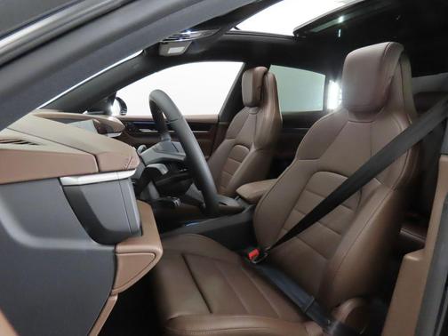 Black 2026 Porsche Macan 4