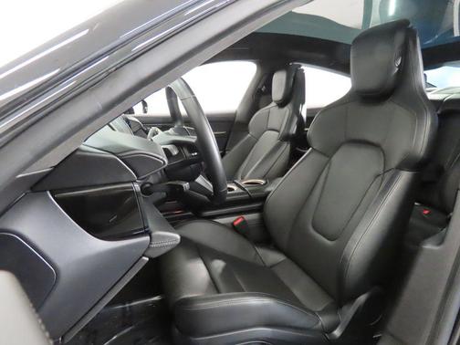 2021 Porsche Taycan Turbo S