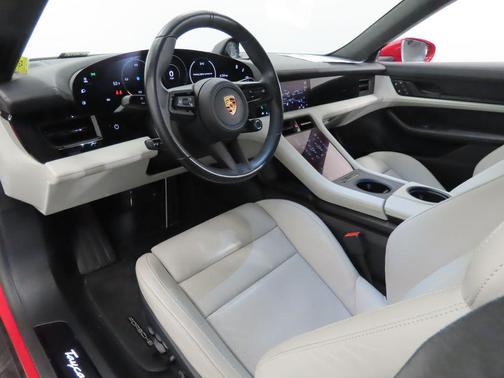 2023 Porsche Taycan GTS