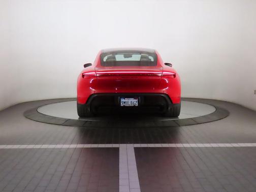 2023 Porsche Taycan GTS