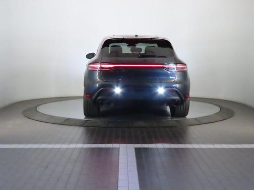 2025 Porsche Macan GTS