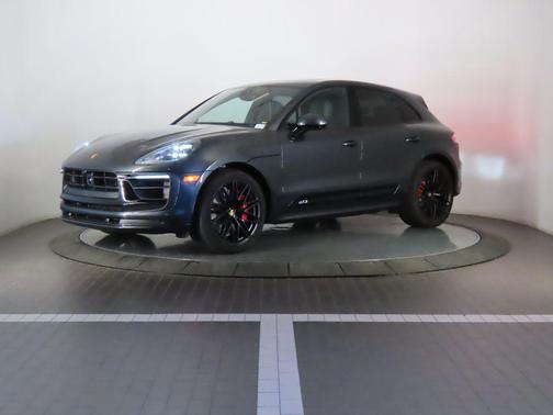 2025 Porsche Macan GTS