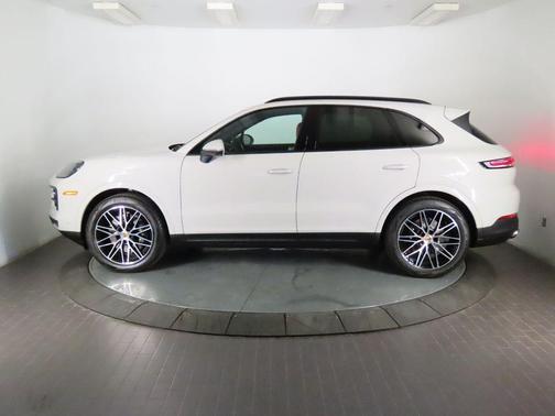 2026 Porsche Cayenne Base