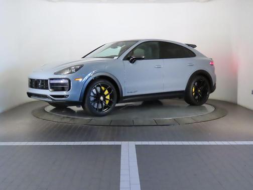 2022 Porsche Cayenne Turbo GT