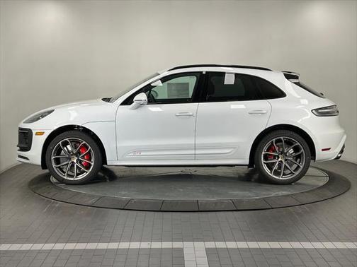 2026 Porsche Macan GTS