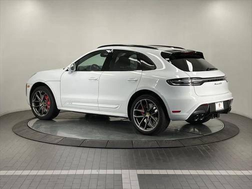 2026 Porsche Macan GTS