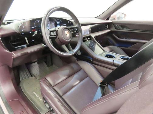 2024 Porsche Taycan Base