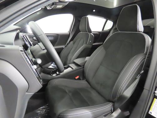 2023 Volvo C40 Recharge Pure Electric Twin Ultimate