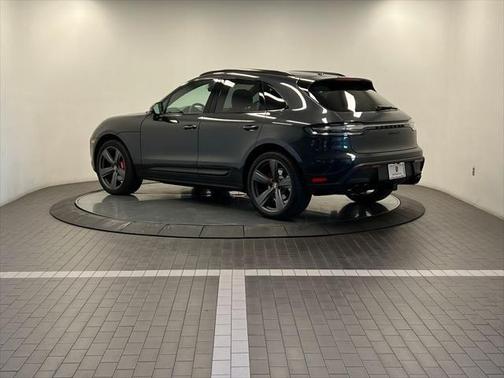 2026 Porsche Macan S